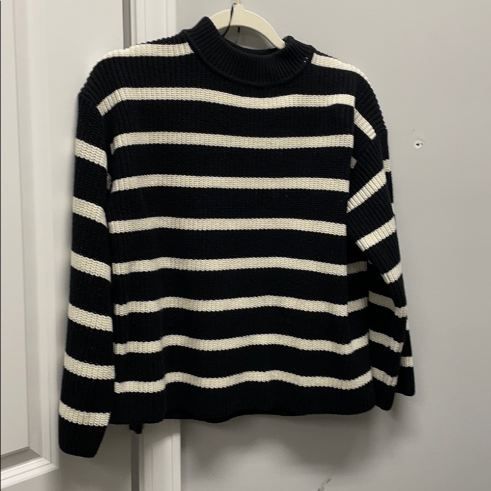 H&M stripe knitwear